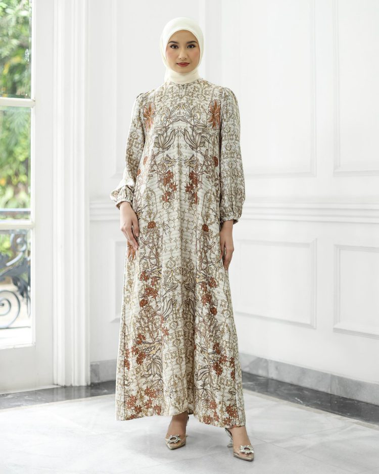 Esra Dress - Image 8