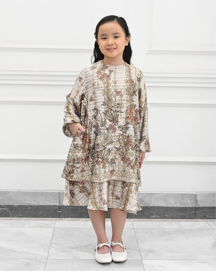 Kids Adilla Midi Dress - Image 8