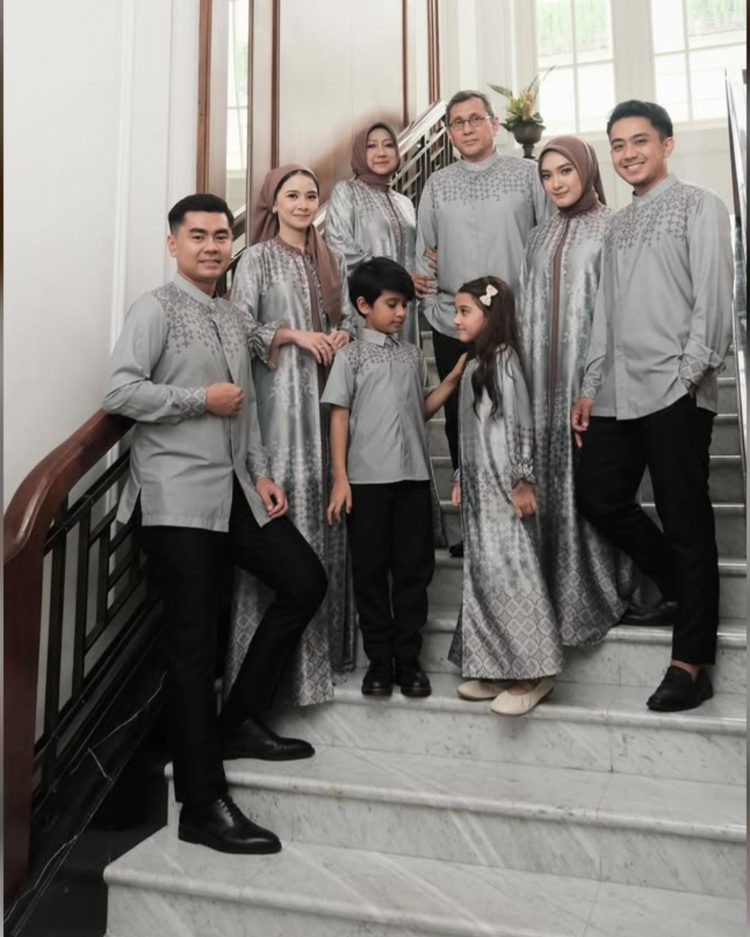Family Set Vol 2 - Image 3