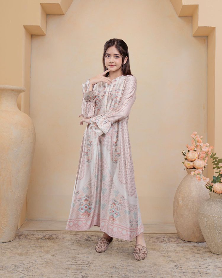 Kids Batavia Dress - Image 7