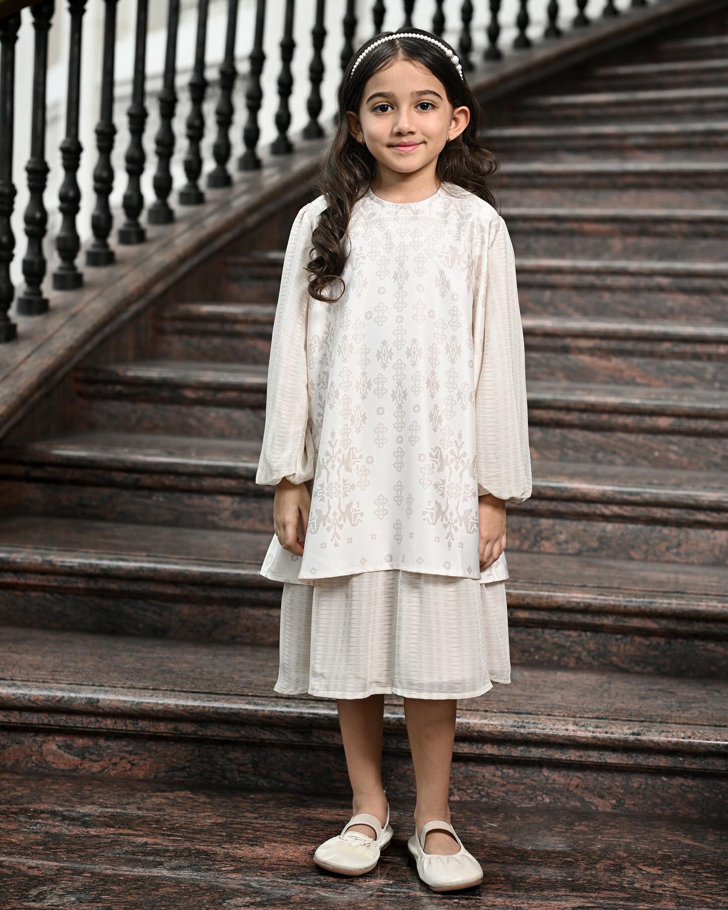 Kids Sondia Dress - Image 4