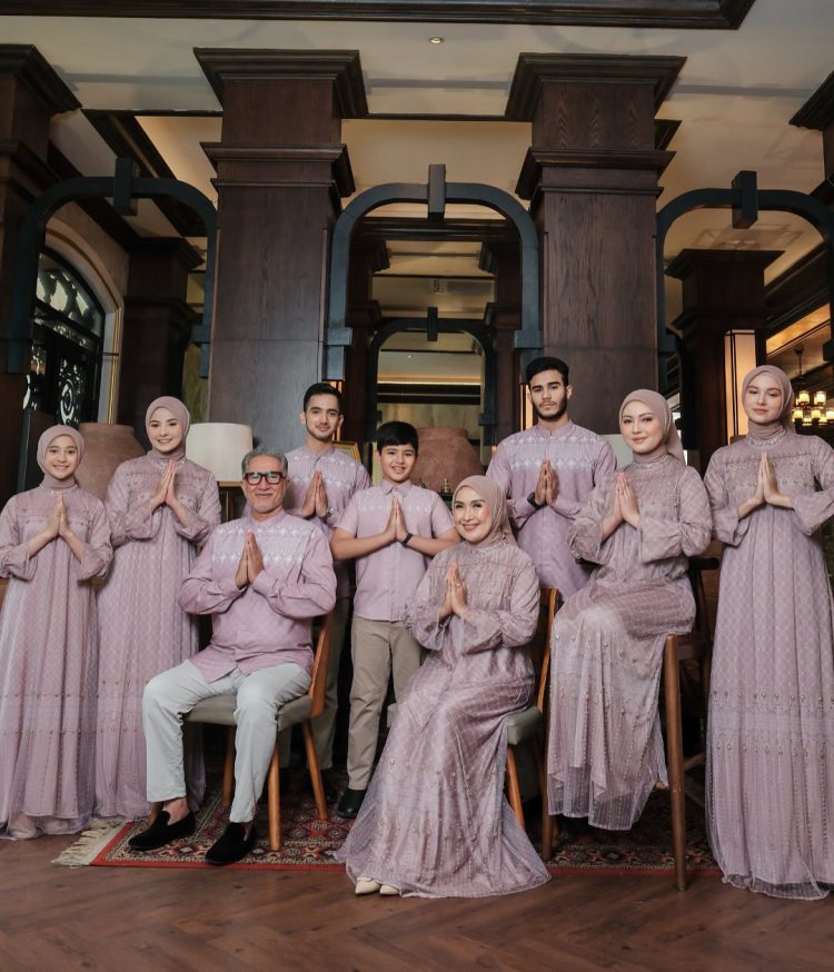 Aleeza Signature Family Set - Image 7