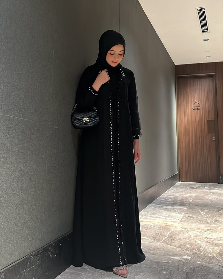 Shopia Dress - Image 4