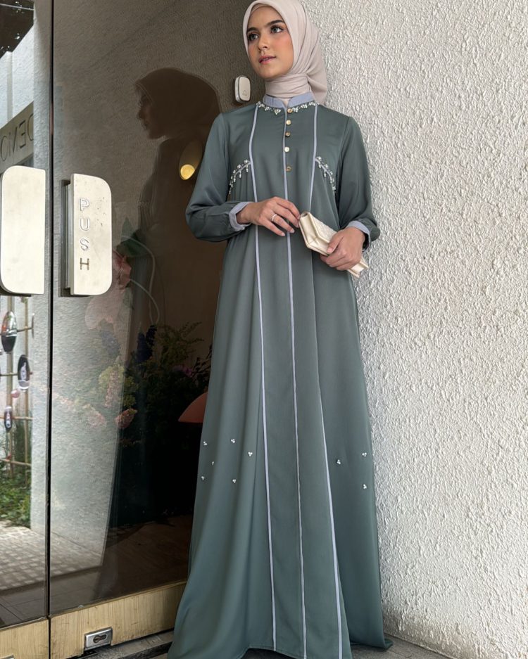 Silvia Dress - Image 3