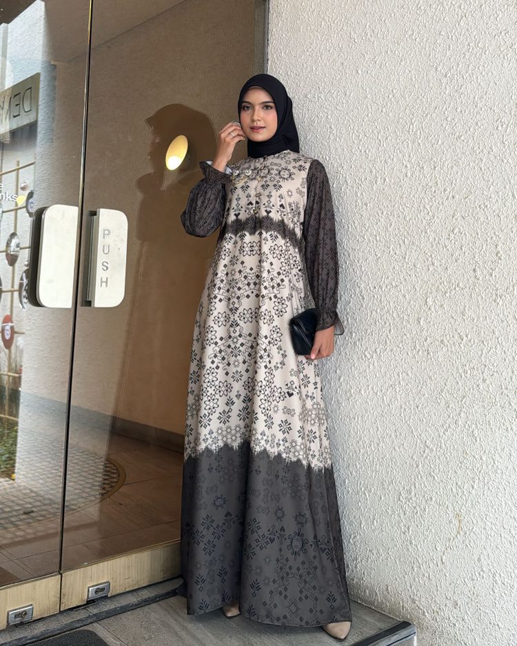 Zaynab Dress - Image 2