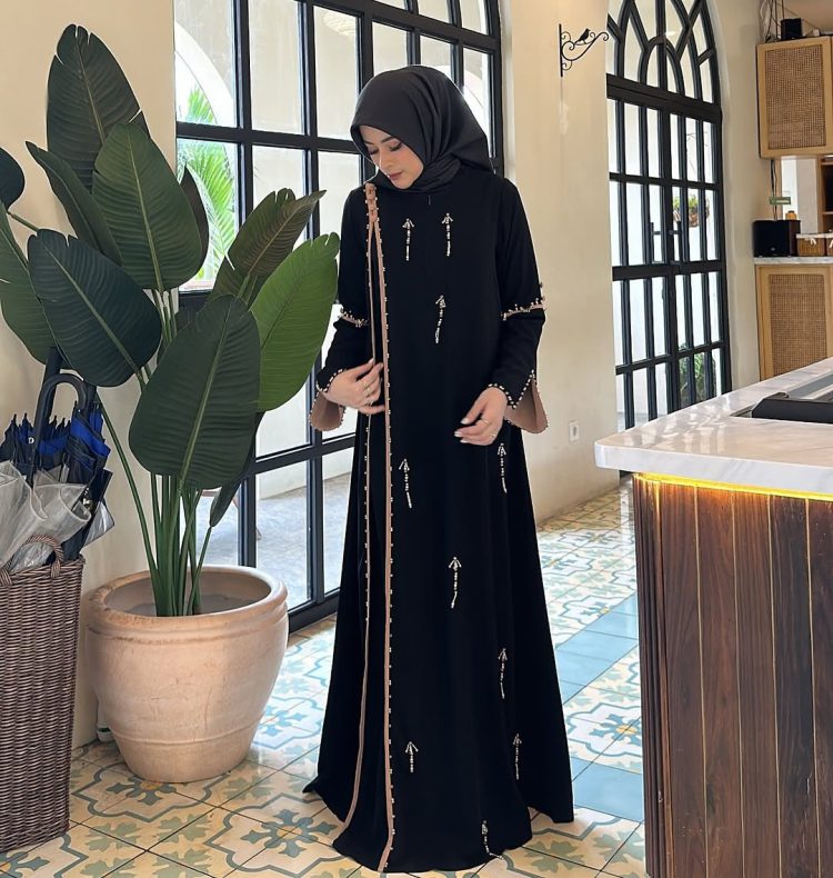 Jamilah Dress - Image 2